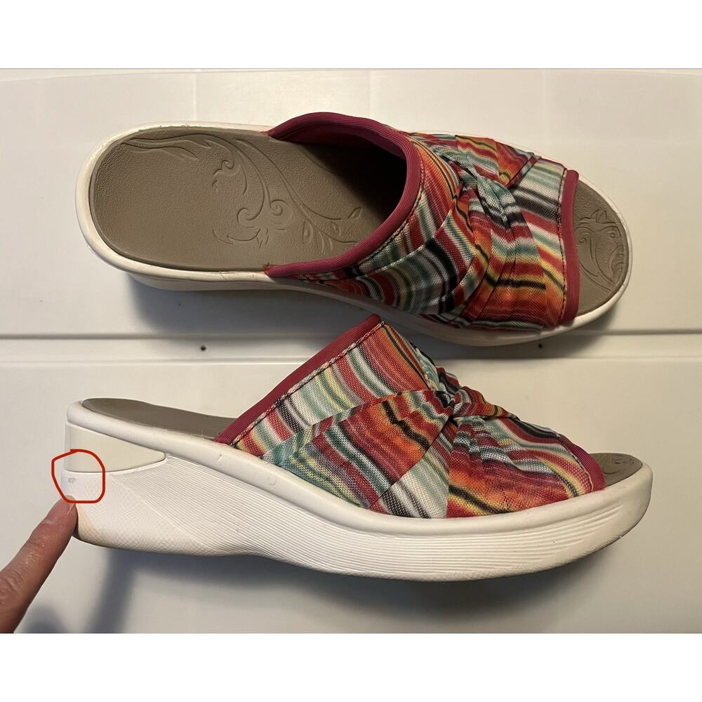 Bzees Sandals Womens 7.5 Smile II Slide Multicolor Fabric Slip On Peep Toe Wedge